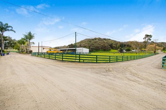 16757 Old Guejito Grade Road, Escondido, CA 92027