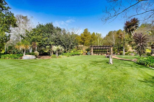 16757 Old Guejito Grade Road, Escondido, CA 92027