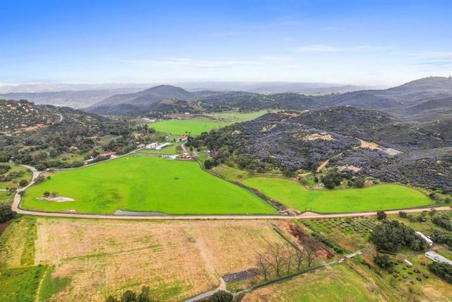 16757 Old Guejito Grade Road, Escondido, CA 92027