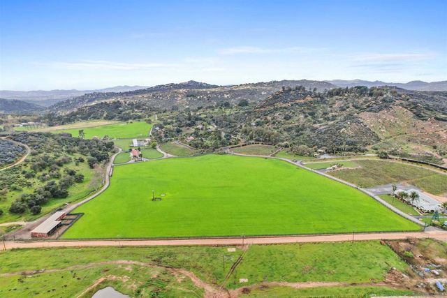 16757 Old Guejito Grade Road, Escondido, CA 92027