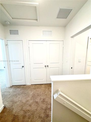 359 NE 16th St, Florida City, FL 33034