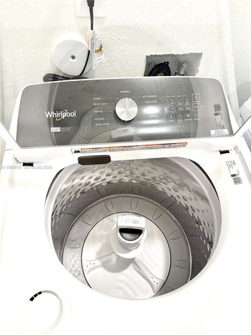 359 NE 16th St, Florida City, FL 33034