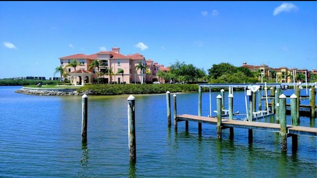 2755 VIA CAPRI 1237, Clearwater, FL 33764