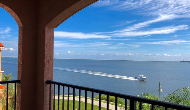 2755 VIA CAPRI 1237, Clearwater, FL 33764