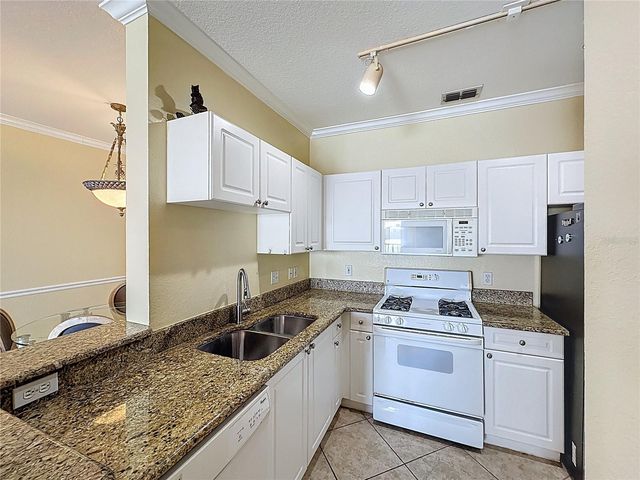 2755 VIA CAPRI 1237, Clearwater, FL 33764
