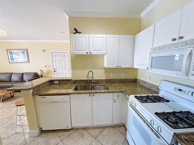 2755 VIA CAPRI 1237, Clearwater, FL 33764