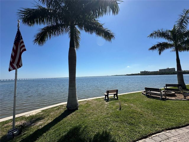 2755 VIA CAPRI 1237, Clearwater, FL 33764