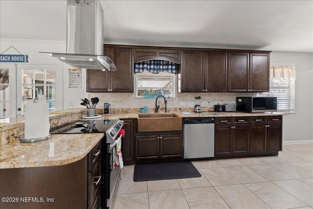 3943 EUNICE Road, Jacksonville, FL 32250