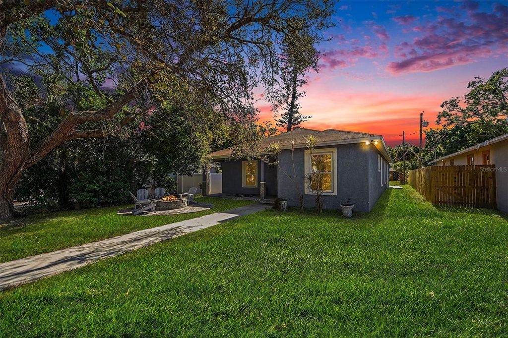 4542 19TH AVENUE S, St Petersburg, FL 33711