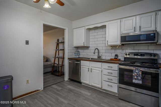 4239 W Central Avenue, Ottawa Hills, OH 43606