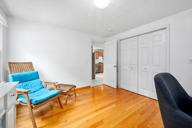 20 Shannon Way, Centerville, MA 02632