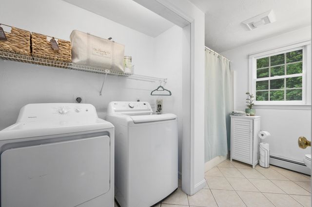 20 Shannon Way, Centerville, MA 02632