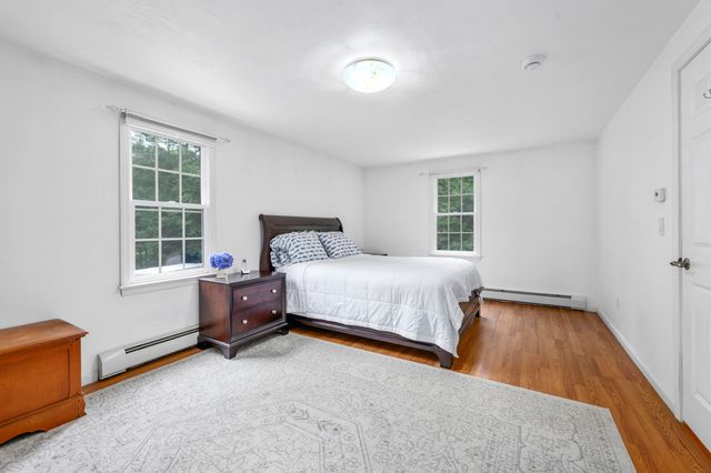 20 Shannon Way, Centerville, MA 02632