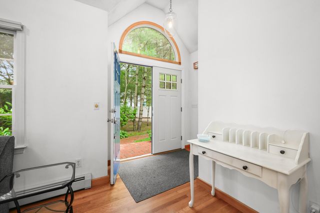 20 Shannon Way, Centerville, MA 02632