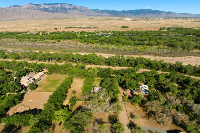 705 Rincon Road, Corrales, NM 87048