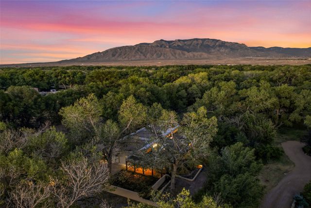 705 Rincon Road, Corrales, NM 87048