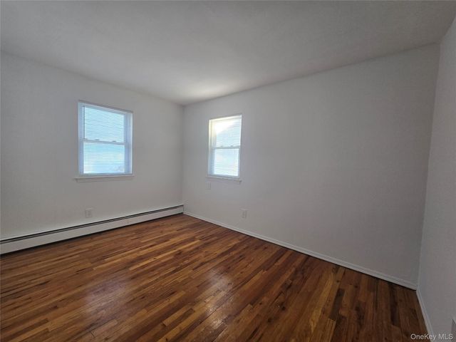 29 Lambert Avenue 1st Floor, Farmingdale, NY 11735