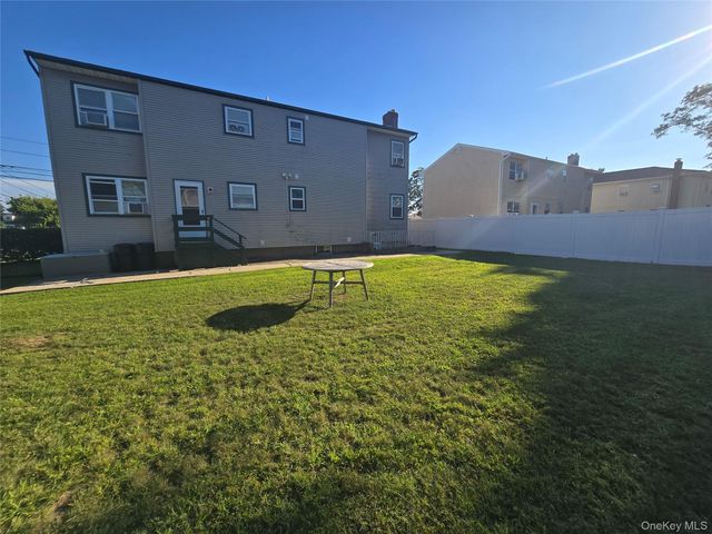 29 Lambert Avenue 1st Floor, Farmingdale, NY 11735