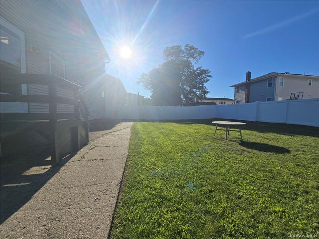 29 Lambert Avenue 1st Floor, Farmingdale, NY 11735