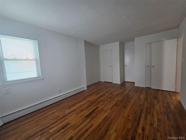 29 Lambert Avenue 1st Floor, Farmingdale, NY 11735