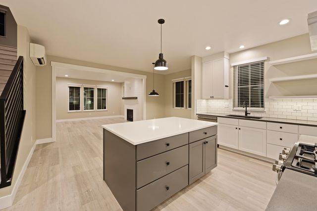 775 NE Franklin Avenue, Bend, OR 97701