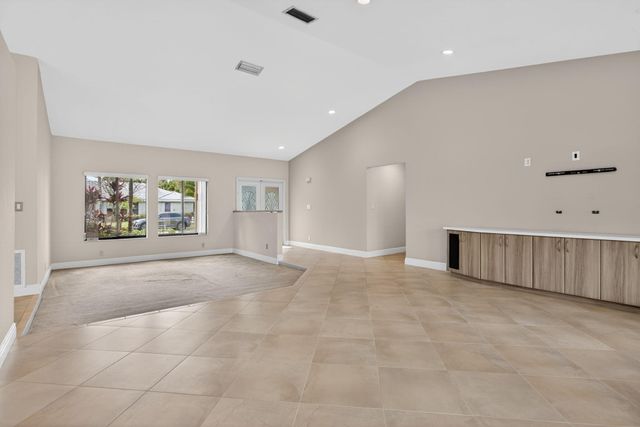 4937 NW 59th Way, Coral Springs, FL 33067