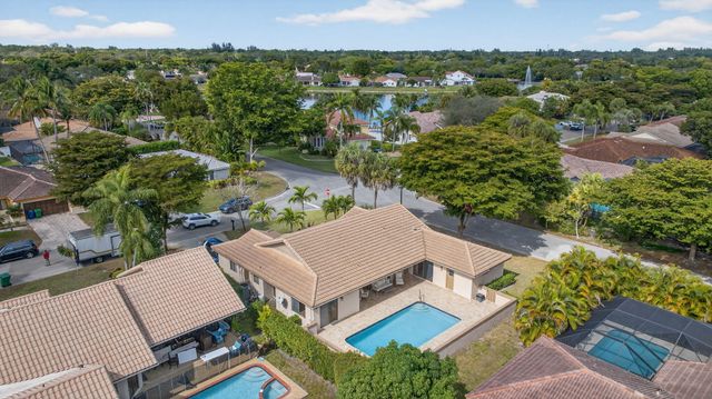 4937 NW 59th Way, Coral Springs, FL 33067