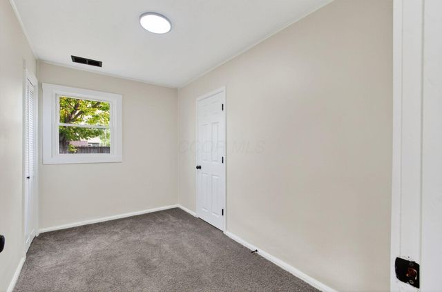 936 Harrison Avenue, Lancaster, OH 43130