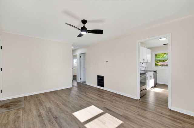 936 Harrison Avenue, Lancaster, OH 43130