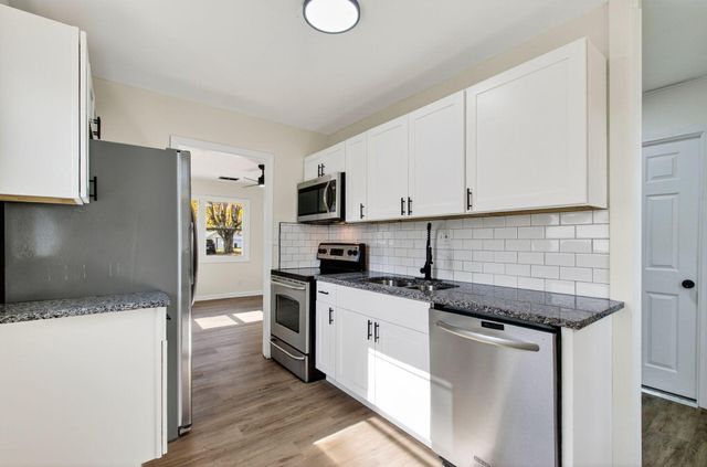 936 Harrison Avenue, Lancaster, OH 43130