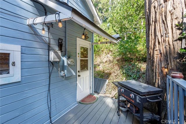 23668 Scenic, Crestline, CA 92325