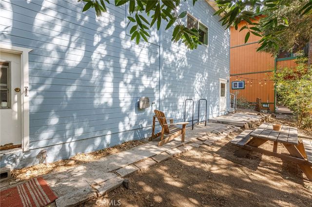 23668 Scenic, Crestline, CA 92325