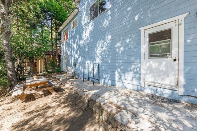23668 Scenic, Crestline, CA 92325