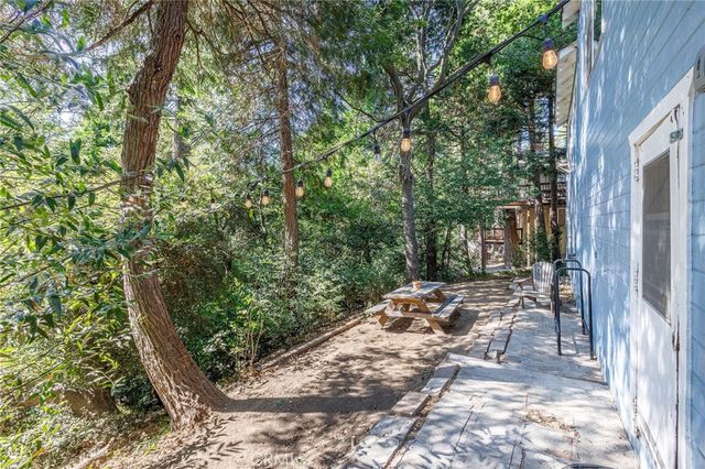 23668 Scenic, Crestline, CA 92325