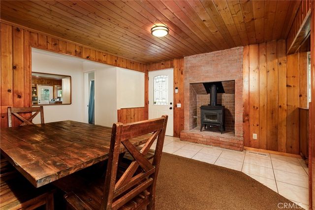 23668 Scenic, Crestline, CA 92325