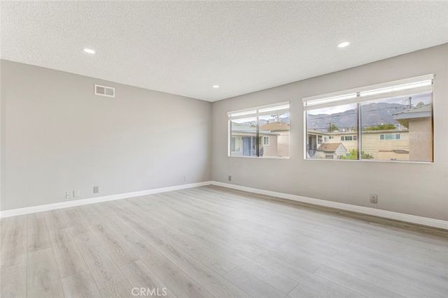 1013 Allen, Glendale, CA 91201