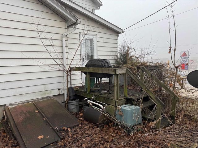 215 E Centerway Street, Janesville, WI 53545