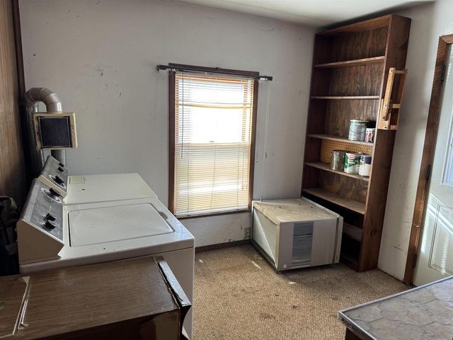 215 E Centerway Street, Janesville, WI 53545