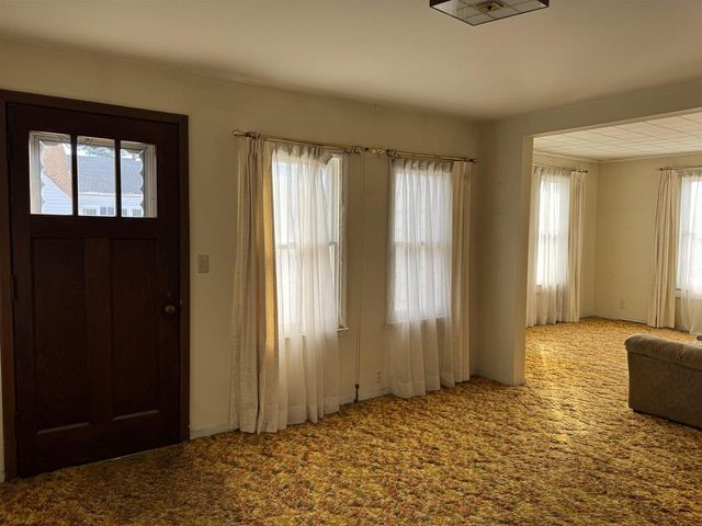 215 E Centerway Street, Janesville, WI 53545