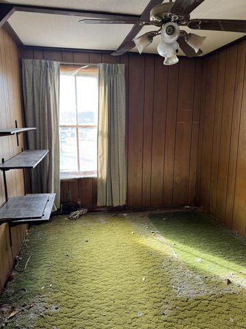 215 E Centerway Street, Janesville, WI 53545