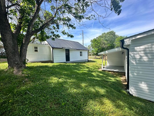 1530 Aurora Avenue SE, Cleveland, TN 37311