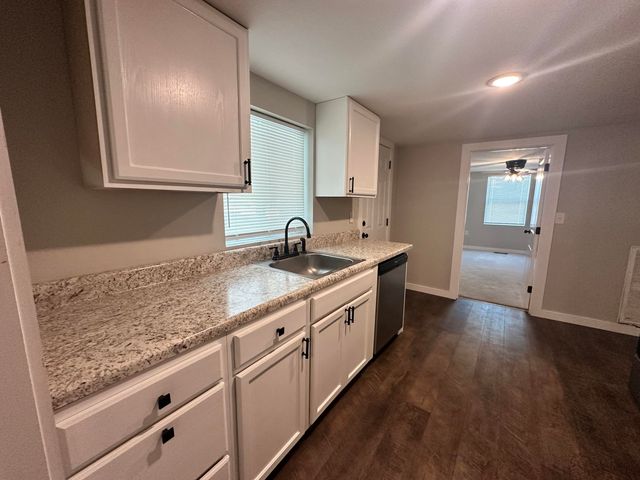 1530 Aurora Avenue SE, Cleveland, TN 37311