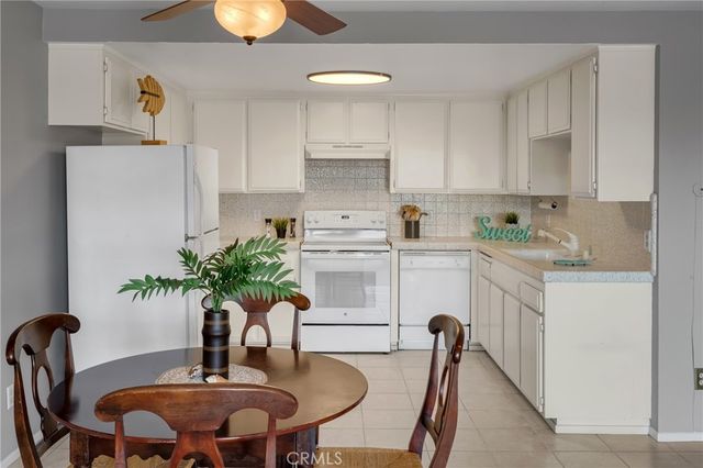 1311 S Grand Avenue 17, San Pedro, CA 90731