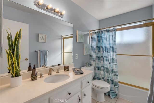 1311 S Grand Avenue 17, San Pedro, CA 90731