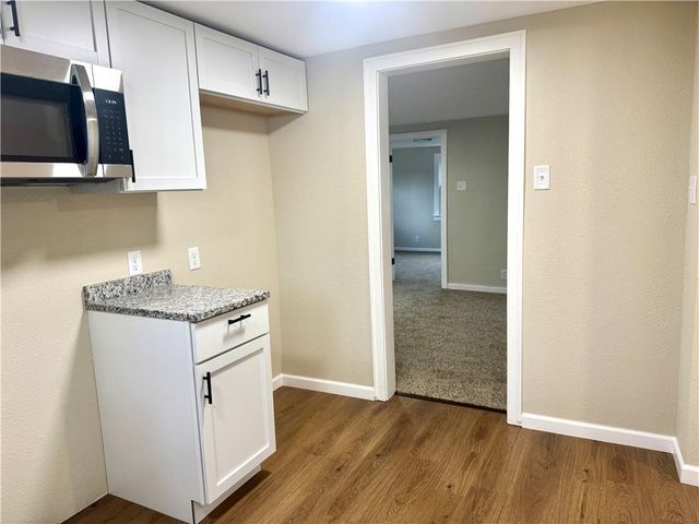 711 Trevillian Drive, St Joseph, MO 64507