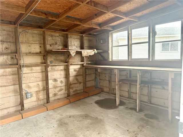 711 Trevillian Drive, St Joseph, MO 64507