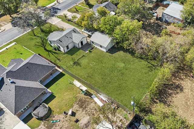 5621 Bonnie Drive, Watauga, TX 76148