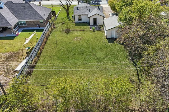 5621 Bonnie Drive, Watauga, TX 76148