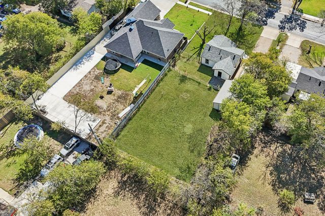 5621 Bonnie Drive, Watauga, TX 76148