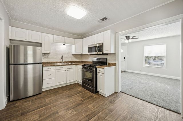 5621 Bonnie Drive, Watauga, TX 76148